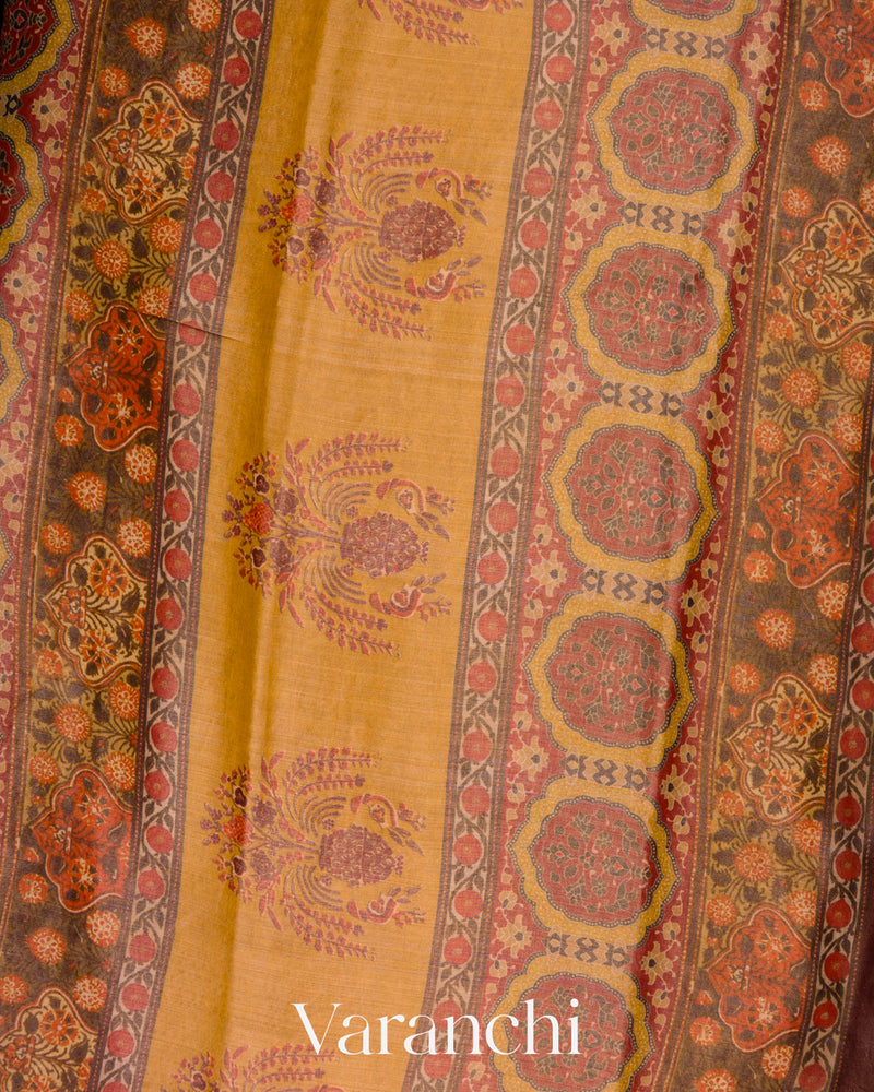 Kalamkari-inspired Art Pallu