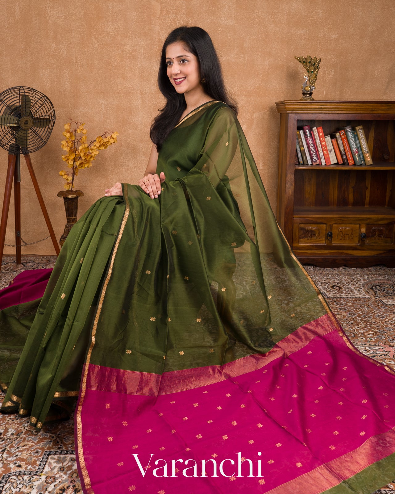 Deep Olive Green Pure Maheswari Silk Cotton Handloom Saree