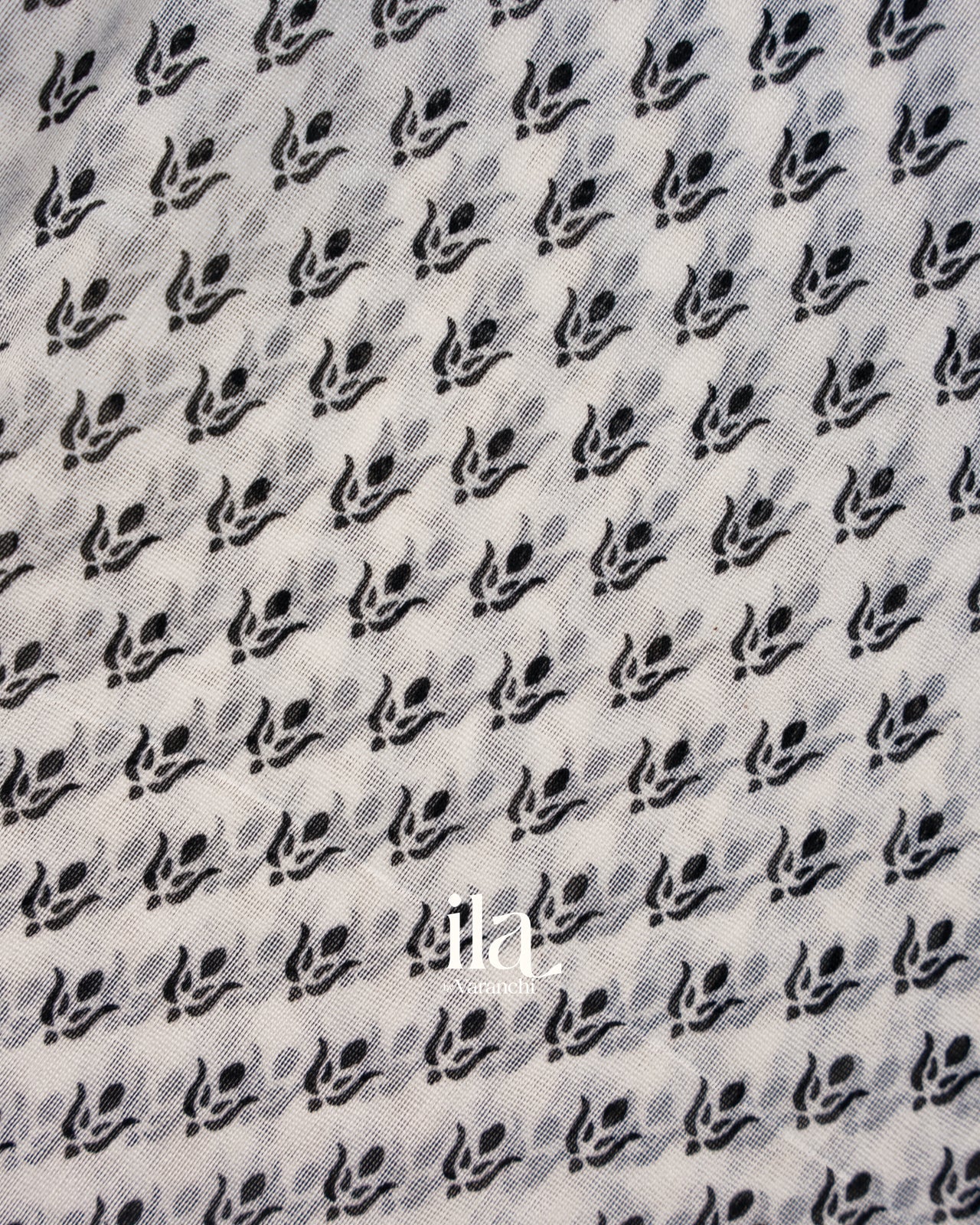 White Floral Digital Printed Cotton Saree