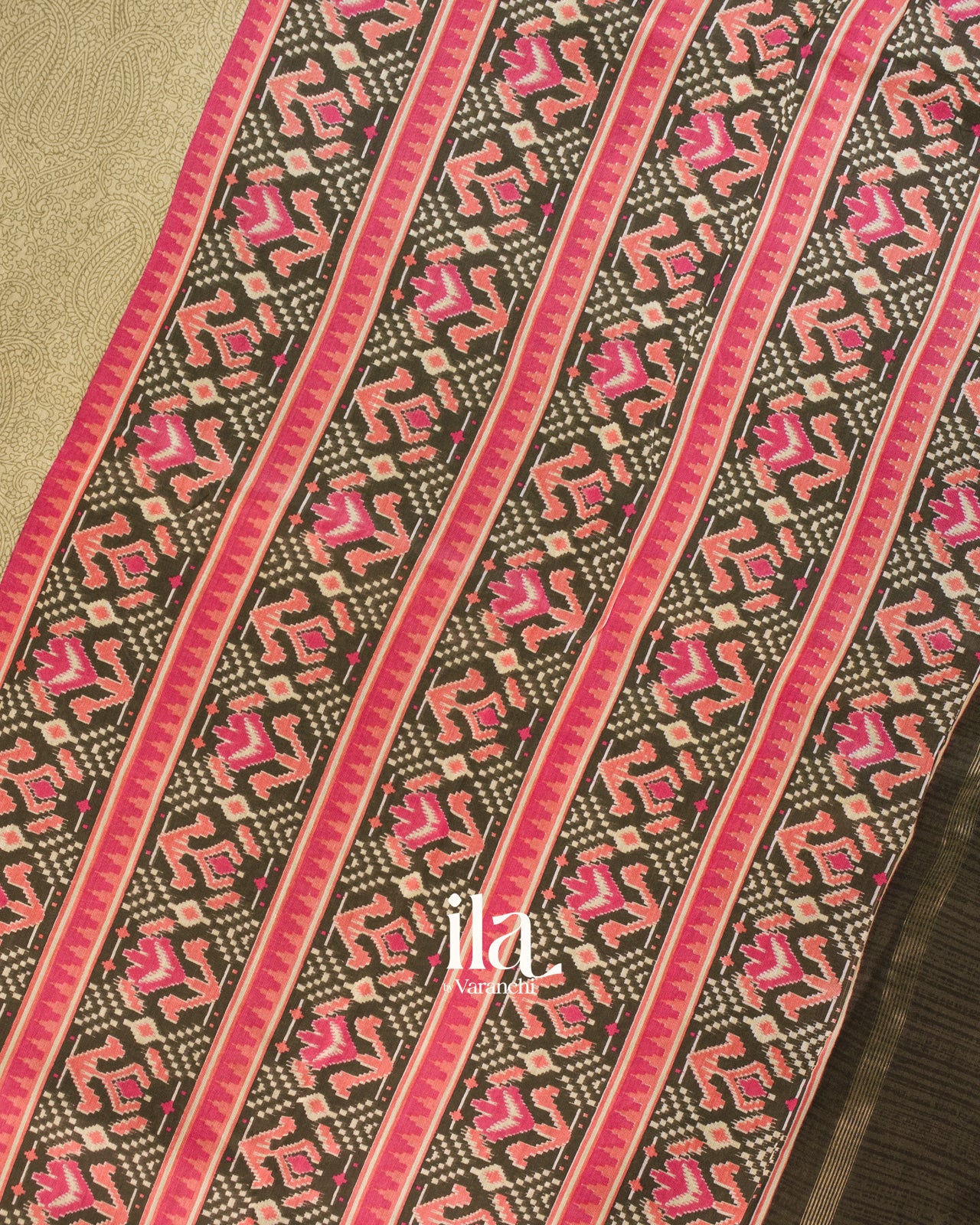 Beige Paisley Print Cotton Saree