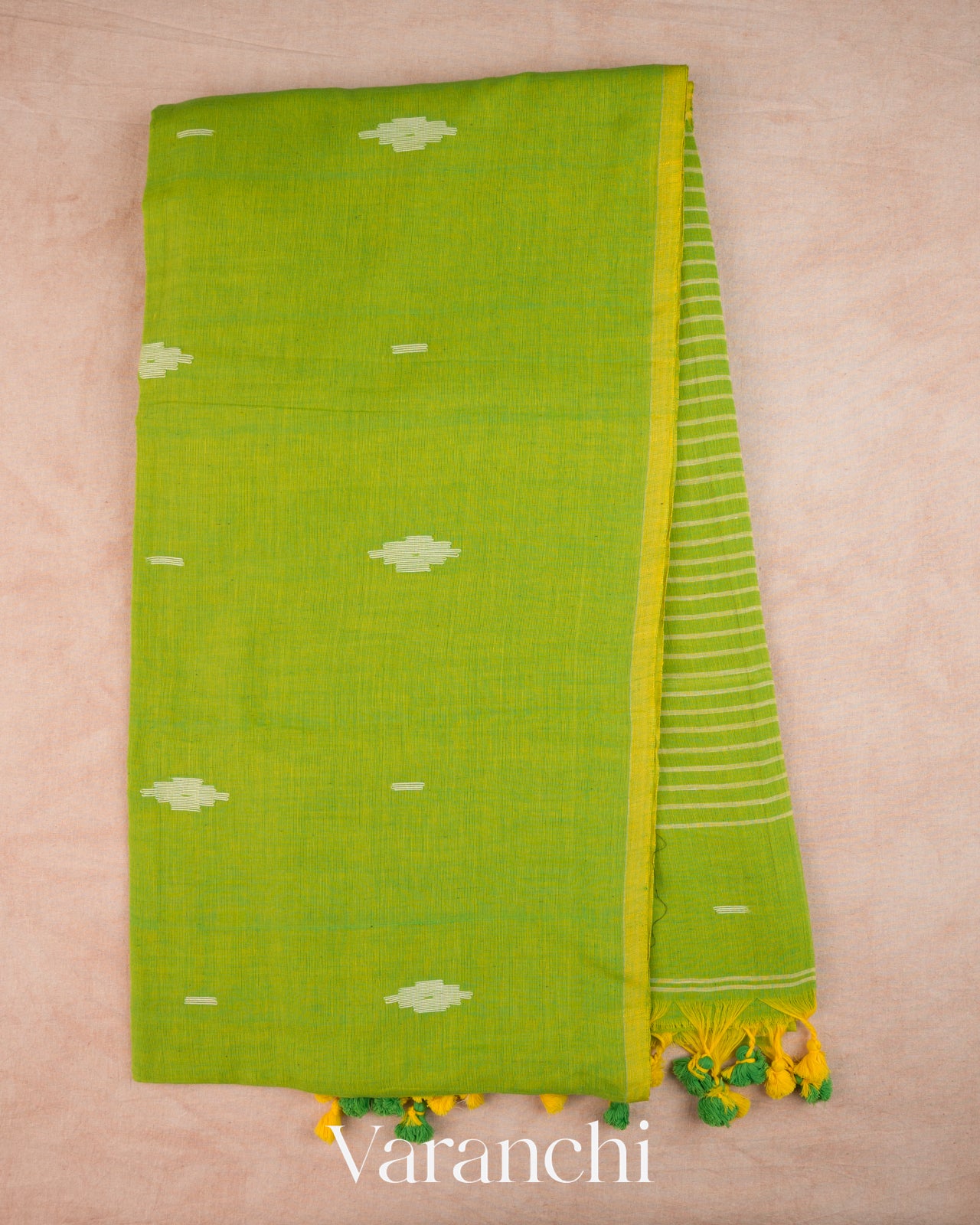 Parrot Green Jamdani Pure Mul Mul Cotton Handloom Saree