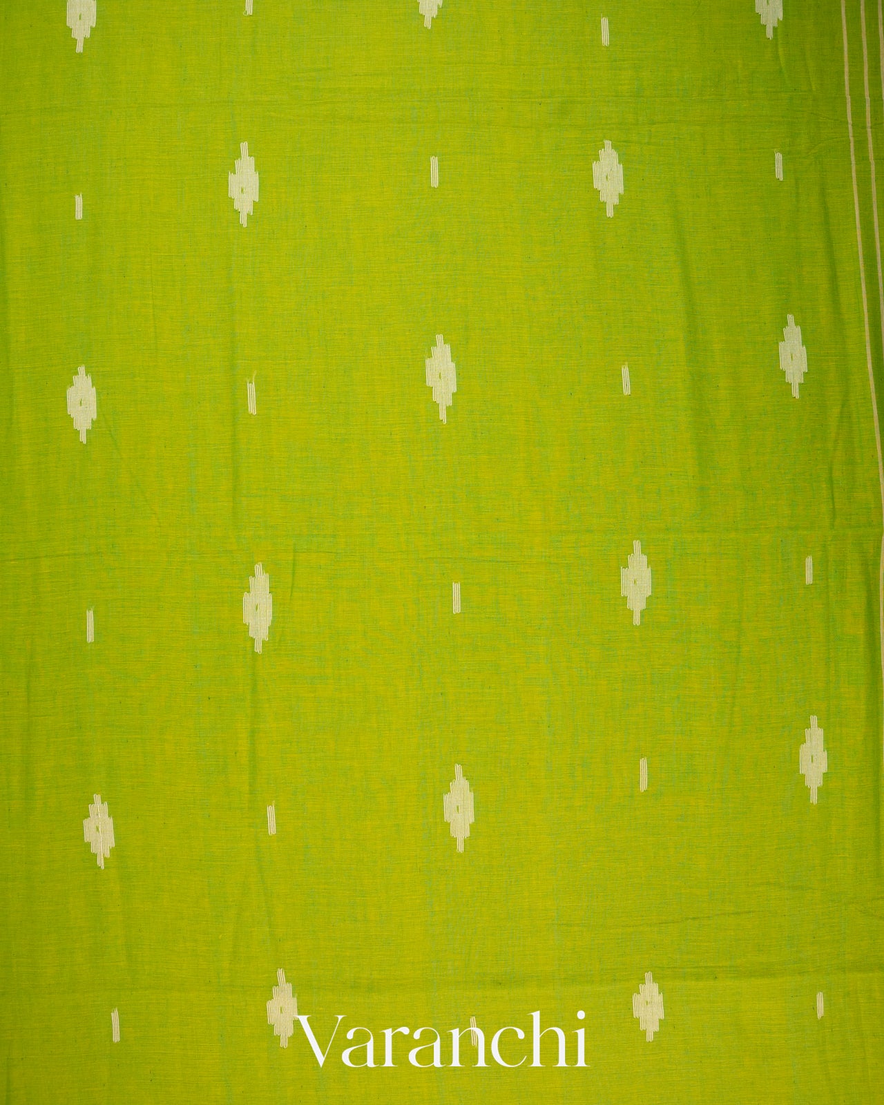 Parrot Green Jamdani Pure Mul Mul Cotton Handloom Saree