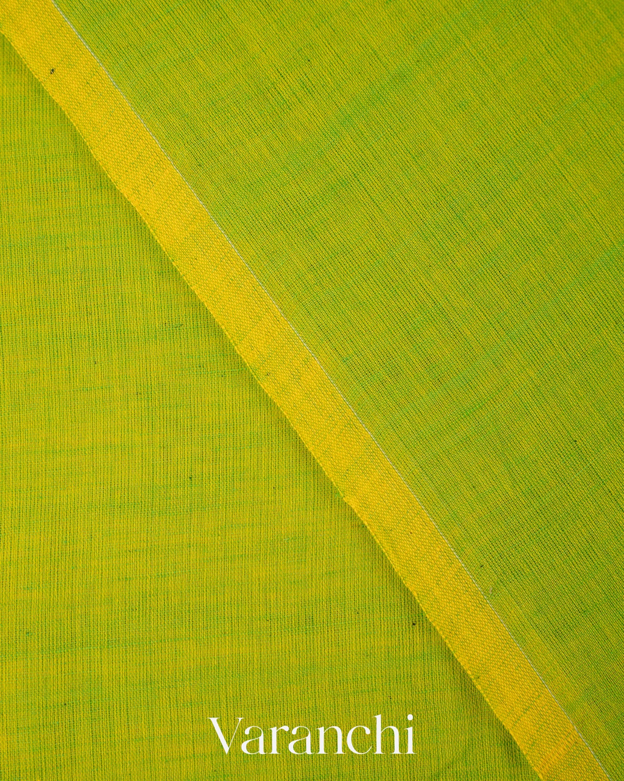 Parrot Green Jamdani Pure Mul Mul Cotton Handloom Saree