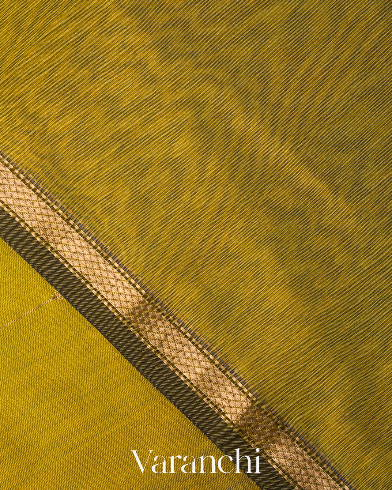 Mehendi Green Butta Maheshwari Silk CottonSaree