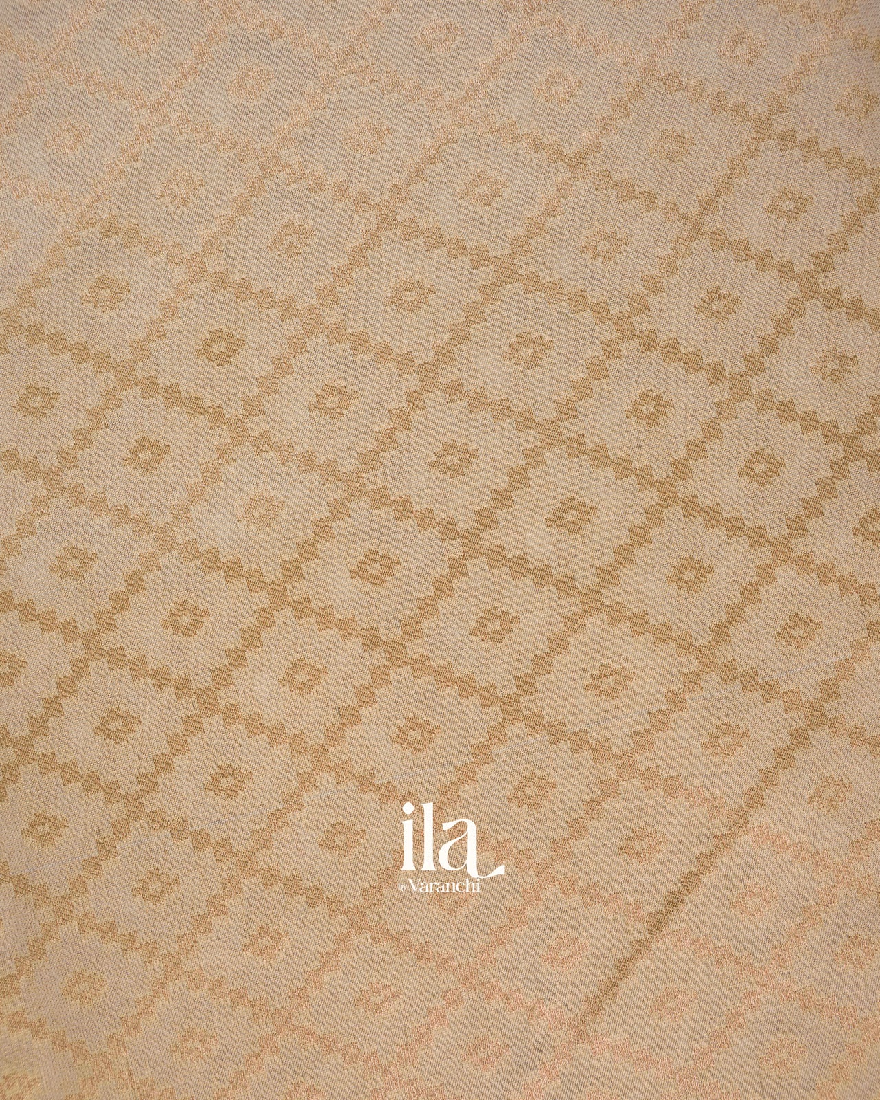 Cream Diamond Jaal Semi Banaras Saree
