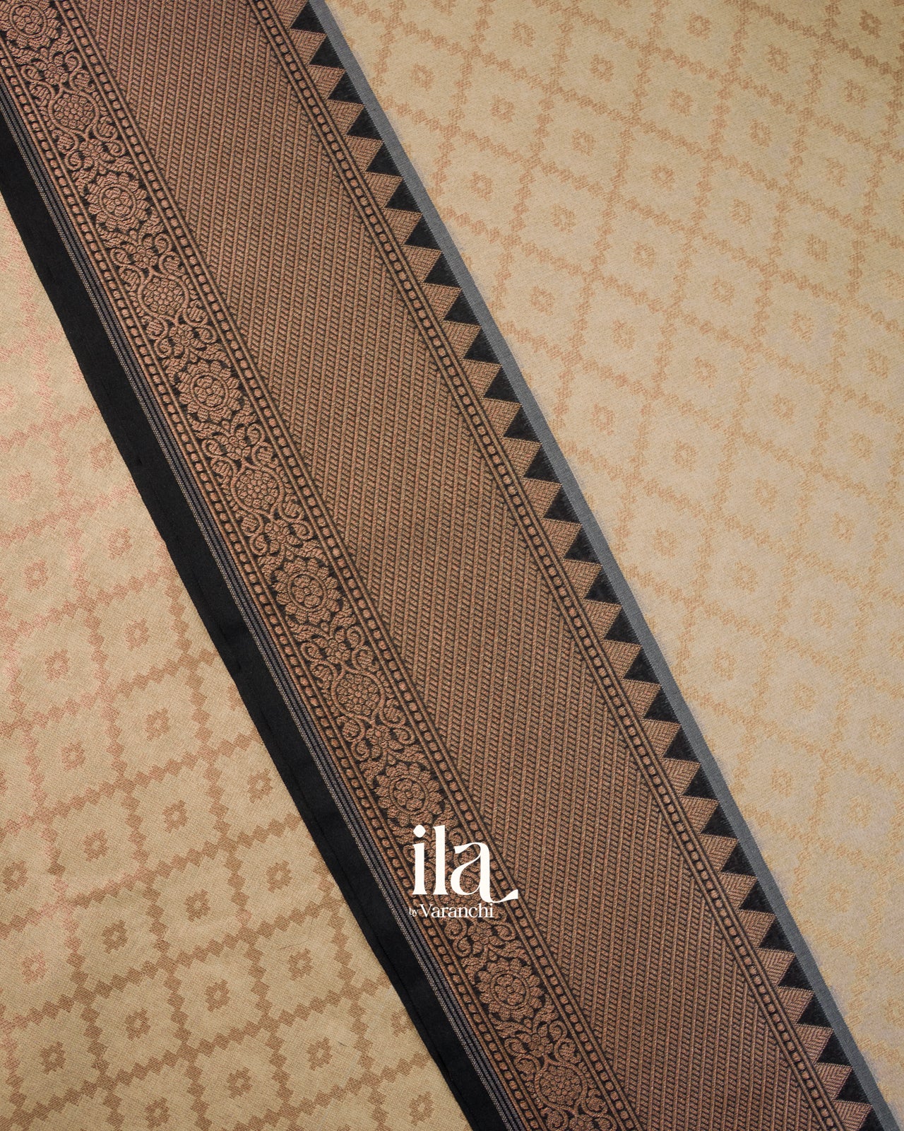 Cream Diamond Jaal Semi Banaras Saree