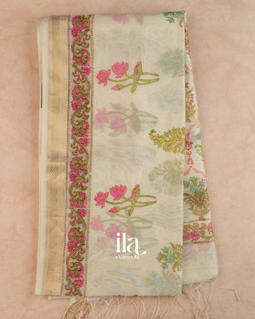 Ivory Floral Printed Maheshwari Silk Cotton Handloom Saree