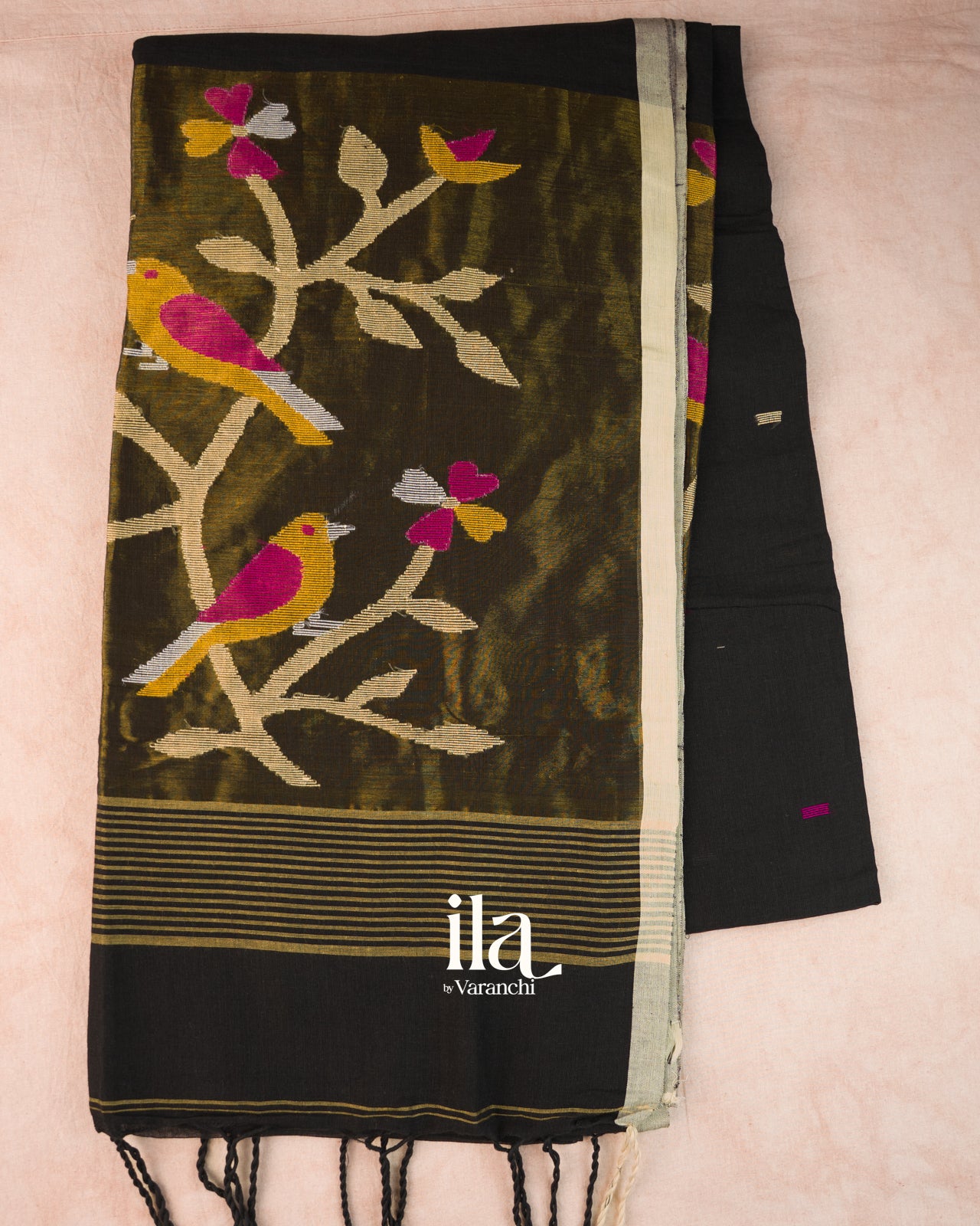 Black Jamdani with Paithani Pallu Pure Mul Mul Cotton Handloom Saree
