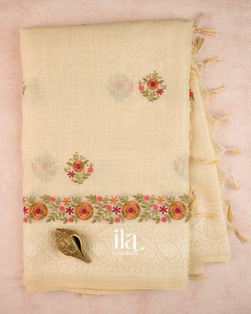 Ivory Floral Embroidered Floral Semi Linen Saree — Full Saree