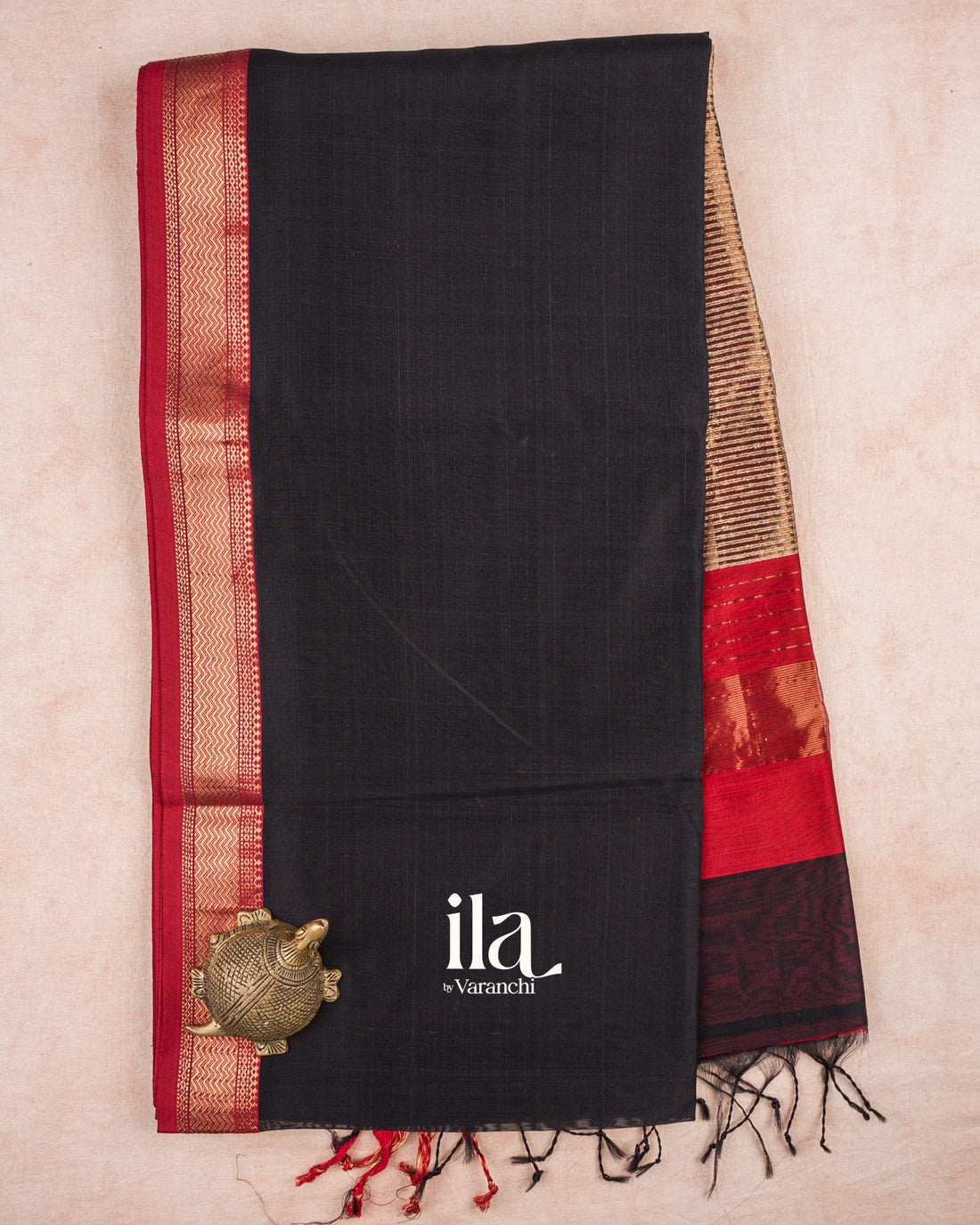 Black Zig Zag Border Maheshwari Silk Cotton Saree — Full Saree
